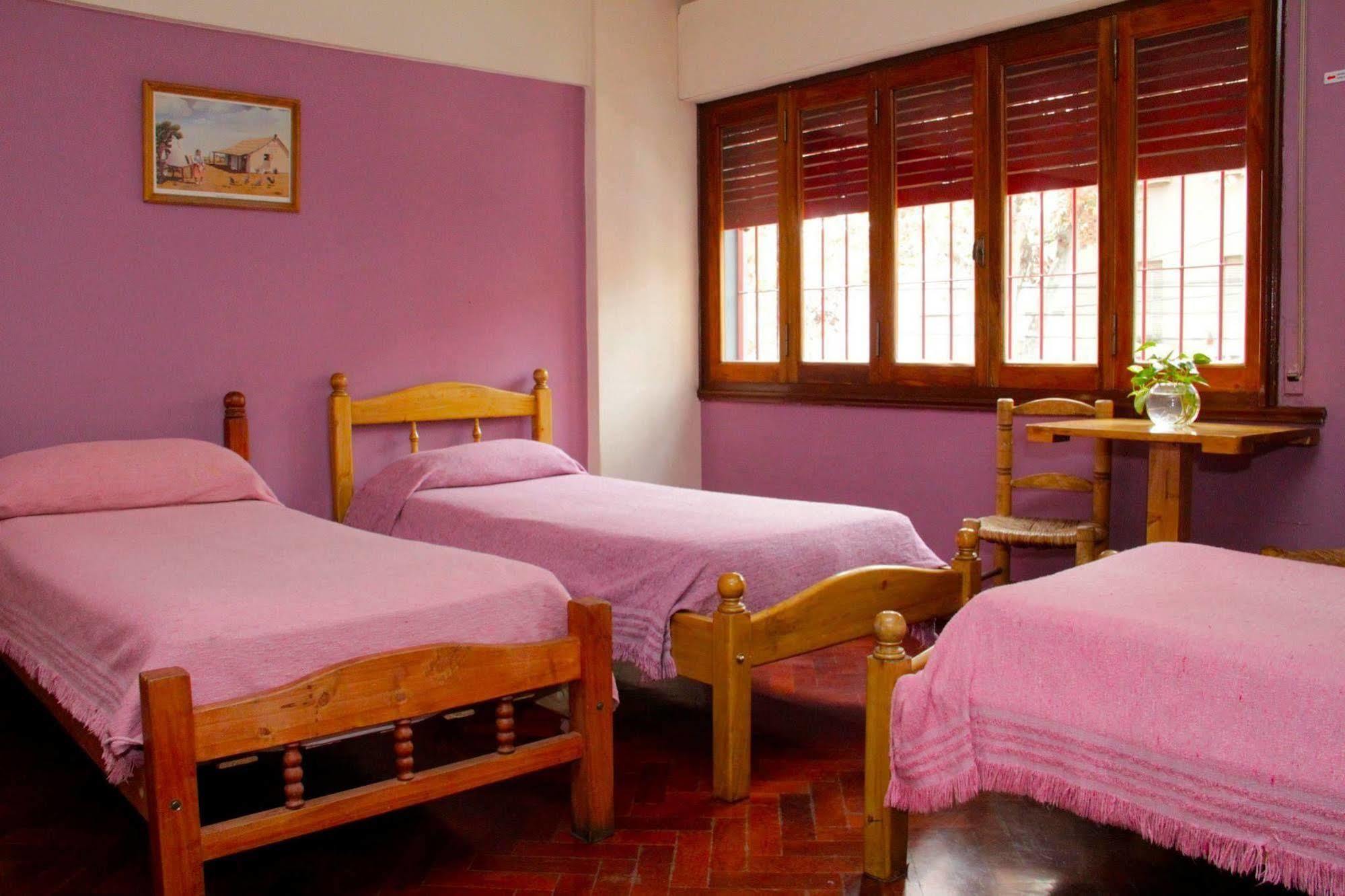 Hostal Confluencia Мендоса Екстериор снимка