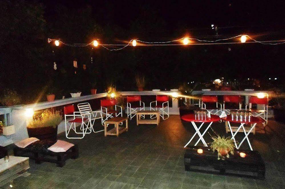 Hostal Confluencia Мендоса Екстериор снимка